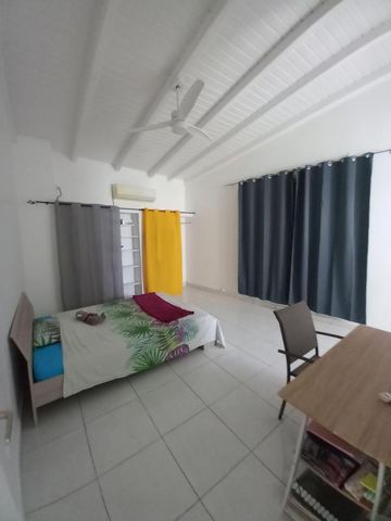 Location Appartement 3 pièces Meublé 98m² BASSE TERRE 97100 - Photo 3