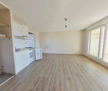 Location Appartement 2 pièces 38m² BUXEROLLES 86180 - Photo 6