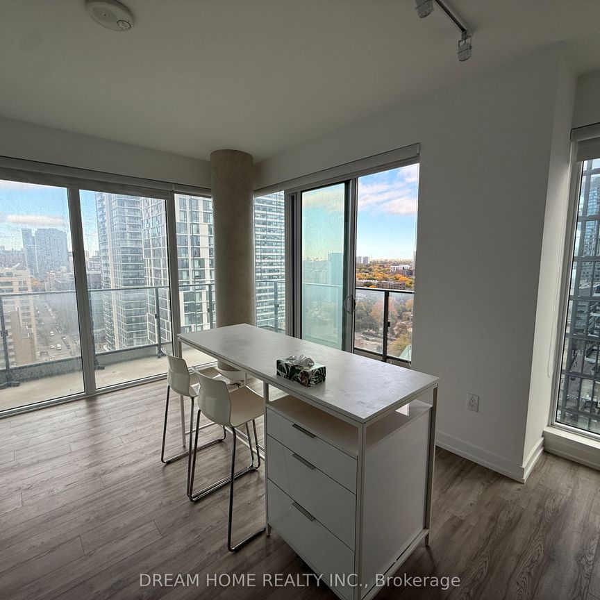 88 North Condos and Lofts 77 , #2310 - Photo 1