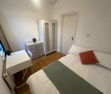 5 bedroom house share to rent - Photo 1