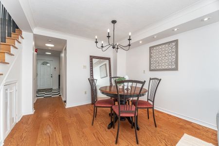 For Lease - 2112 Queen Street Unit# 10, Toronto, Ontario - Photo 5