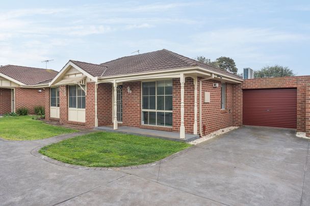 Two bedroom Unit in a quiet setting. - Photo 1