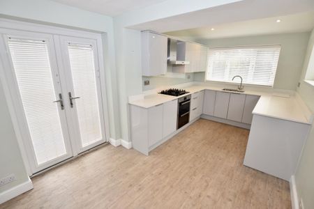 Niven Close, Coventry - 3 Bedroom EoT, Allesley Village - Photo 3