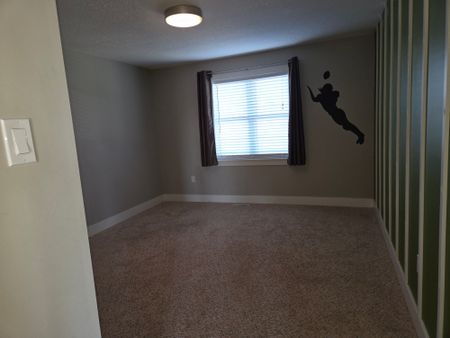 For Lease - 12 Knell Crescent, Bluewater, Ontario - Photo 3