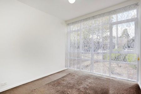 2/20 Valentine Grove, Armadale VIC 3143 - Apartment For Rent | Domain - Photo 3