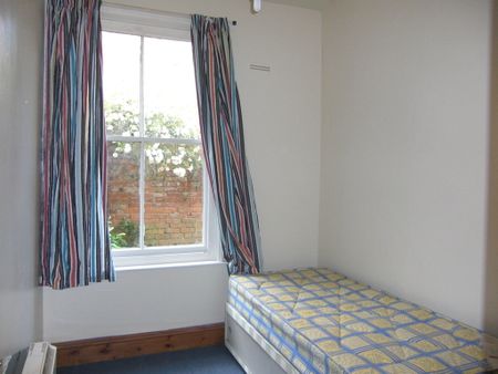 2 Bed Student Accommodation - Photo 4