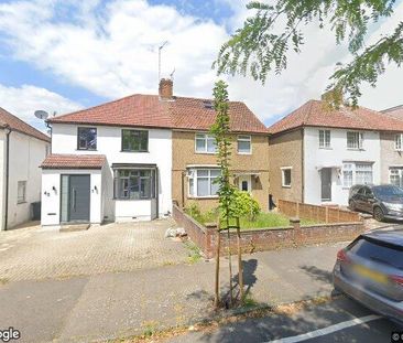 Studio Flat, Halsbury Road East, UB5 - Photo 1