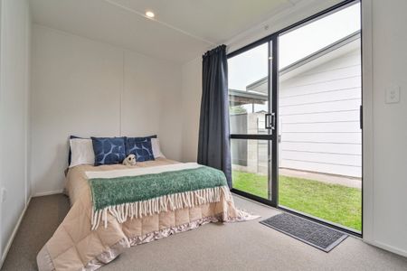 Tidy Family Home in Walton Way - Photo 4