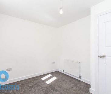 2 bed Apartment for Rent - Photo 3