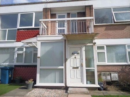 3 bedroom flat to rent - Photo 3
