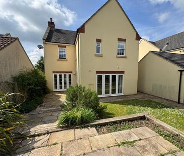 4 bedroom detached house to rent - Photo 5