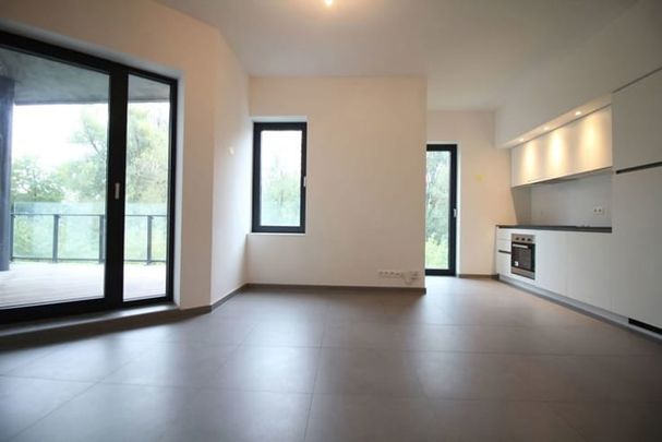 Appartement te huur - Foto 1