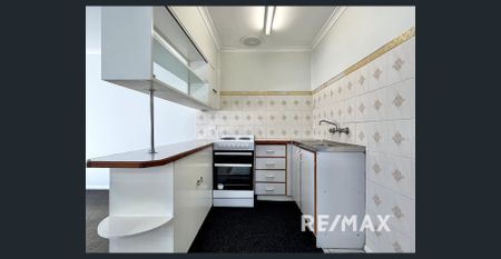 Low Maintenance Unit - Photo 4