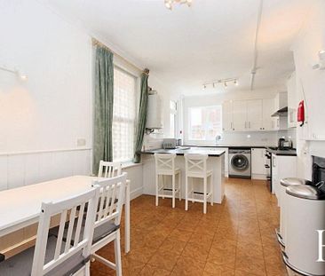 1 bedroom house of multiple occupation to rent - Photo 4