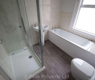 1 bedroom in a house share to rent - Photo 4