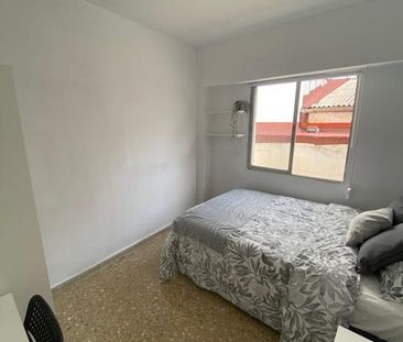 Carrer Joan Lluis Vives, Manises, Valencian Community 46940 - Photo 6