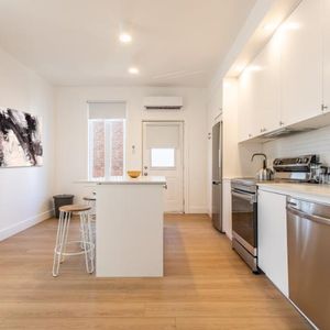 4 1/2 - Montréal (Hochelaga / Maisonneuve) - 2 200 $/mois - Photo 2