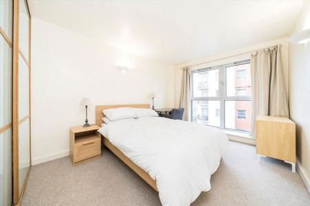 2 bedroom flat to rent - Photo 4