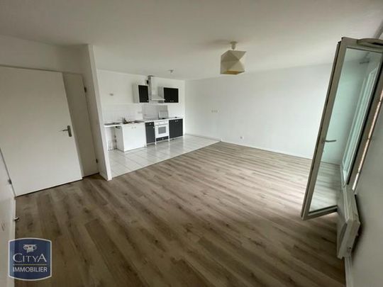 Location Appartement 3 pièces 68m² LOOS 59120 - Photo 1