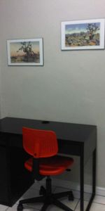 GHETTO MCGILL- 3 ½ RÉNOVÉ & MEUBLÉ – 1 CHAMBRE FERMÉE - Photo 3