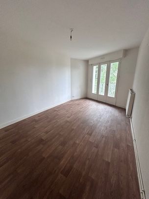 Location Appartement 2 pièces 43m² BAGNOLES DE L ORNE NORMANDIE 61140 - Photo 1