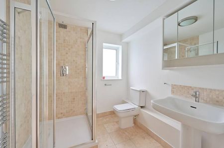 5 bedroom semi-detached house to rent - Photo 3