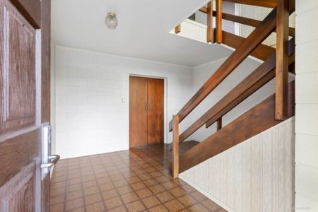 Property Management907 Beach Road, Waiake - House for Rent - Photo 4