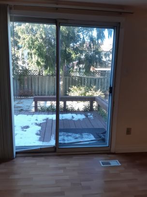 For Lease - 85 Halfmoon Square, Toronto, Ontario - Photo 1