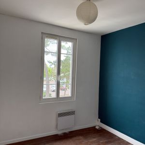 Location Appartement 2 pièces 35m² AGON COUTAINVILLE 50230 - Photo 2