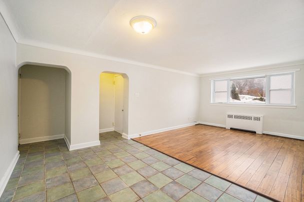 For Lease - 726 Edison Avenue Unit# 1, Carlingwood - Westboro and Area, Ontario - Photo 1