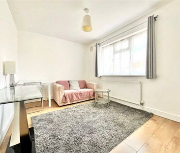 Jersey Road, Hounslow, TW3 4BQ - Photo 4