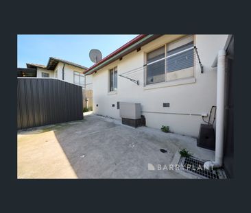 1/13 Myrtle Grove, Doveton, Vic 3177 - Photo 3