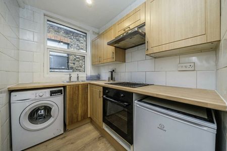 Cambridge Gardens - Photo 3