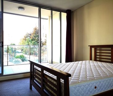 Furnished 2-Bedroom Apartment | North-Facing | Prime Hurstville Loc... - Photo 6