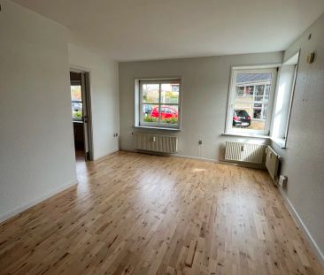 Funktionel lejlighed nær Aalborg Storcenter med lysindfald - Foto 2