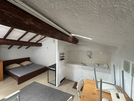 Location appartement Marseille 6ème (13006) - Photo 4