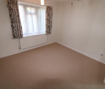 Gatcombe Close, Stretton, DE13 - Photo 3