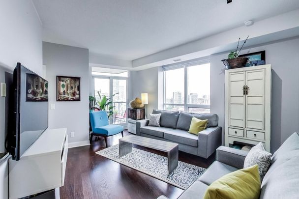 For Lease - 1 Scott Street Unit# 2009, Toronto, Ontario - Photo 1