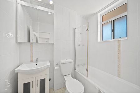 48/22 Moore Street, Turner ACT 2612 - House For Rent | Domain - Photo 4