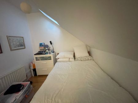 Woodside Grove, London - Photo 2