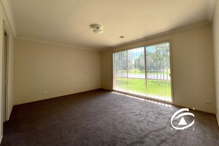 73 Melzak Way, 3806, Berwick Vic - Photo 4