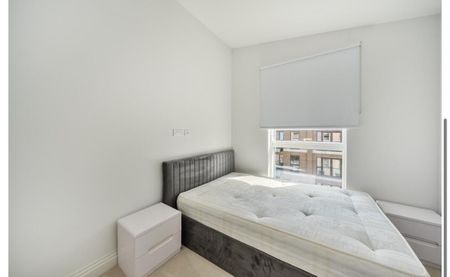 Room in a Shared Flat, Carraway Street, RG1 - Photo 2