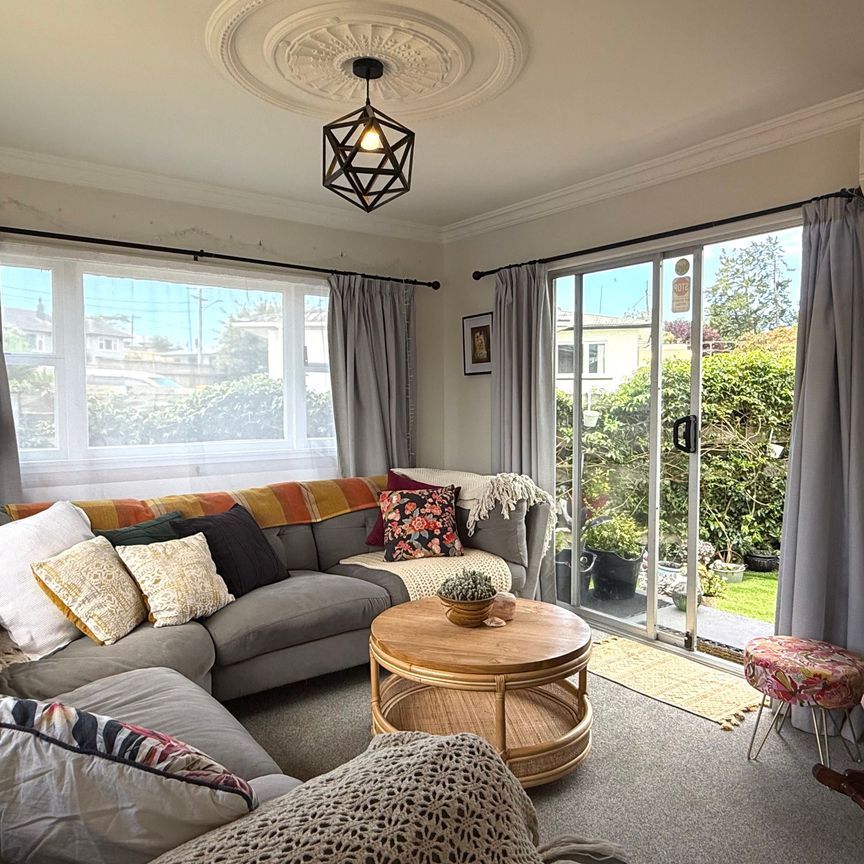 Character 1950s Cottage with Modern Comforts - Photo 1