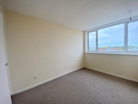 2 bedroom maisonette to rent - Photo 2