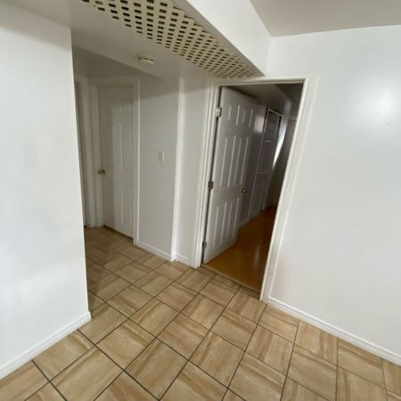 For Lease - 41 Purebrook Avenue, Brampton, Ontario - Photo 5