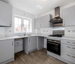 Central Boulevard, Aylesham, Canterbury, CT3 3GT, Kent - Photo 1