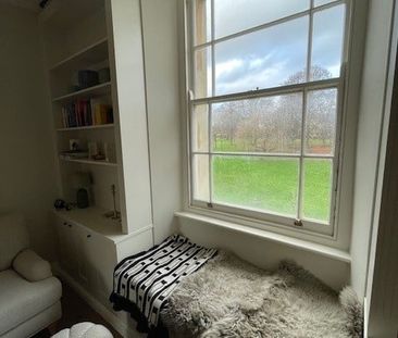 2 Bed Flat, Gloucester Row, BS8 - Photo 2