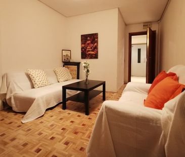 Calle de Francisco Silvela, Madrid, Community of Madrid 28028 - Photo 2