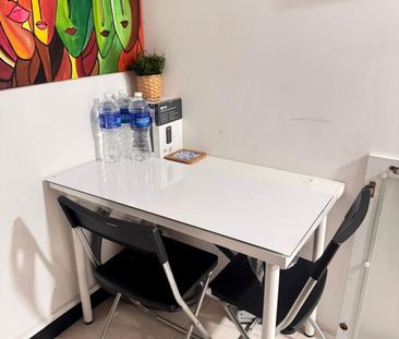 Lucky Plaza (D9), Apartment - For Rent - Photo 1