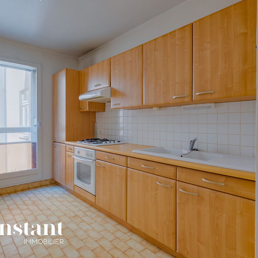 T2 avec terrasse - Quai de Saône, - Photo 1